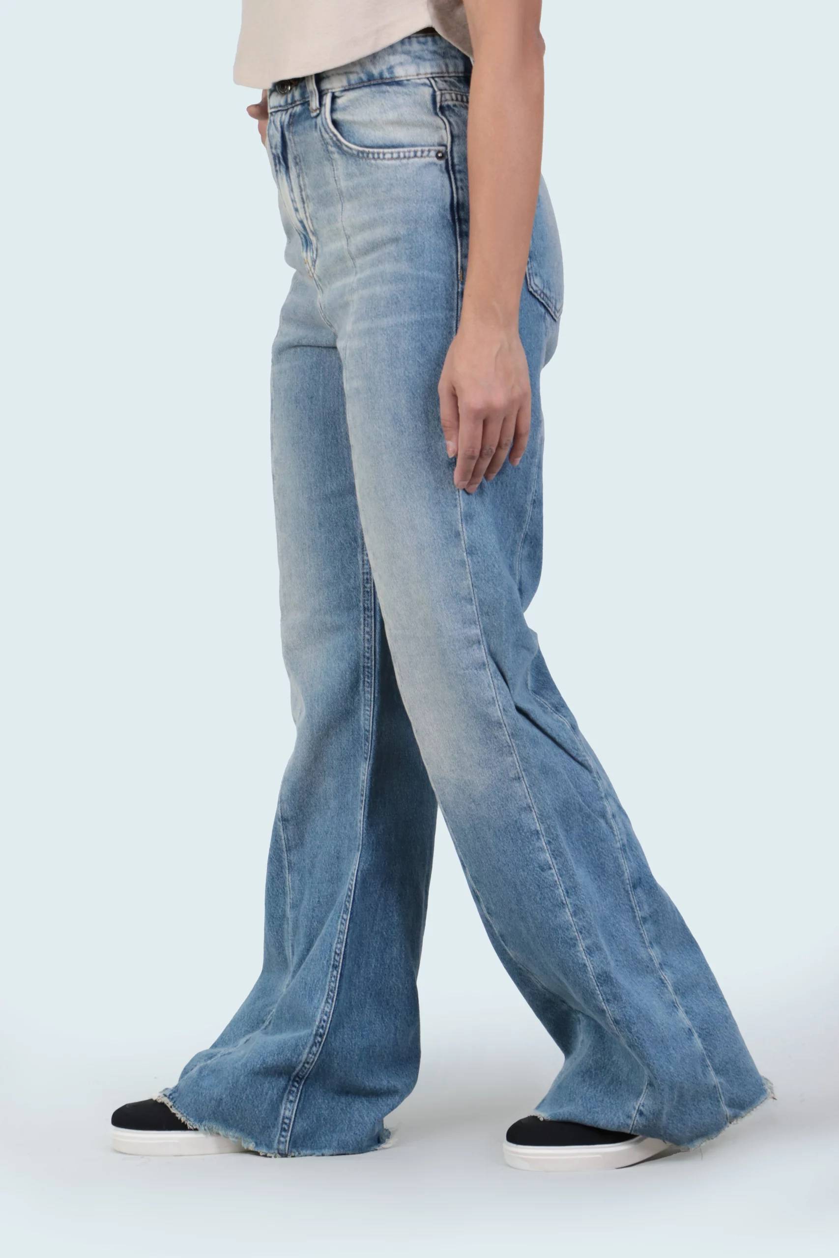 جین بوت کات زنانه - Image 2