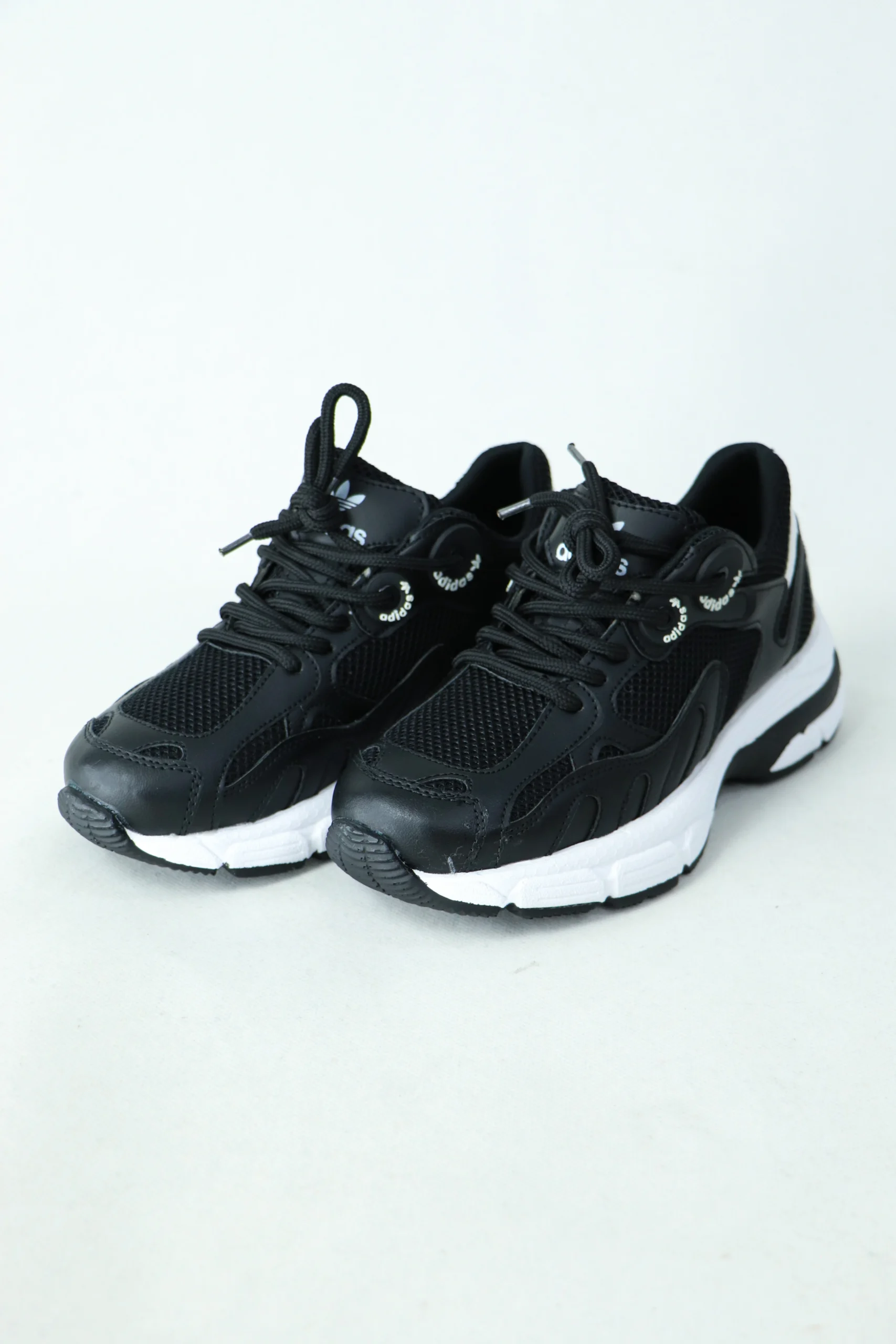 کتونی adidas - Image 4