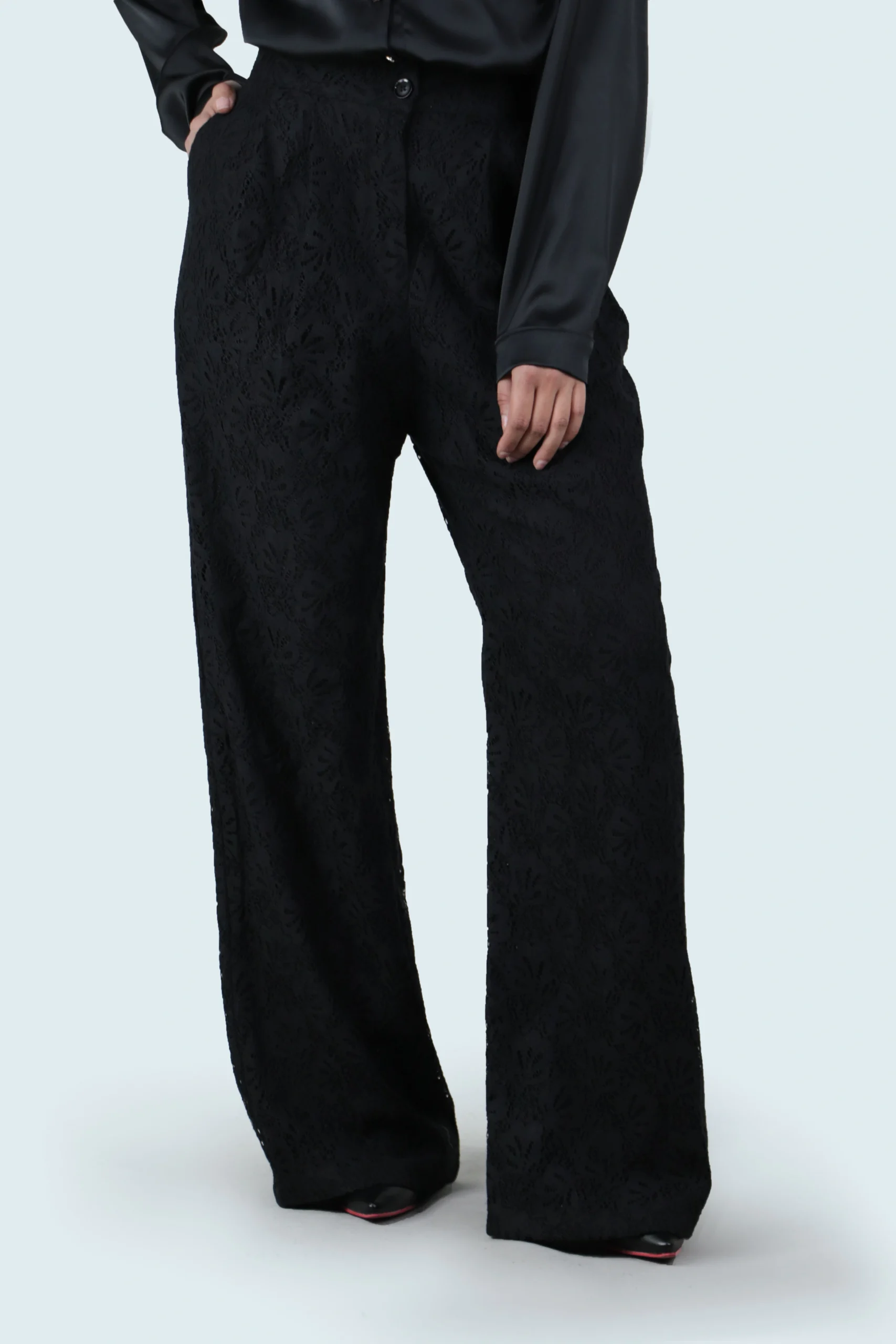 شلوار دانتل