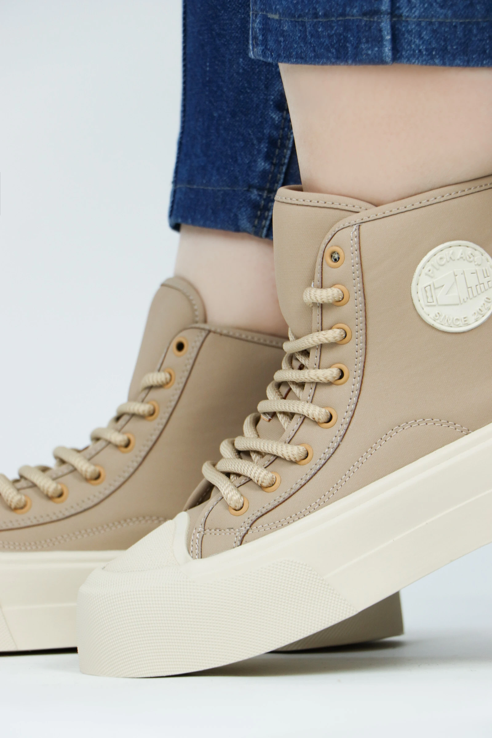 نیم بوت کانورز - Image 3