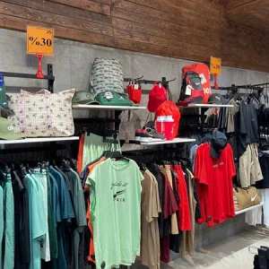 فروشگاه کنی بوی شعبه کرمان 4