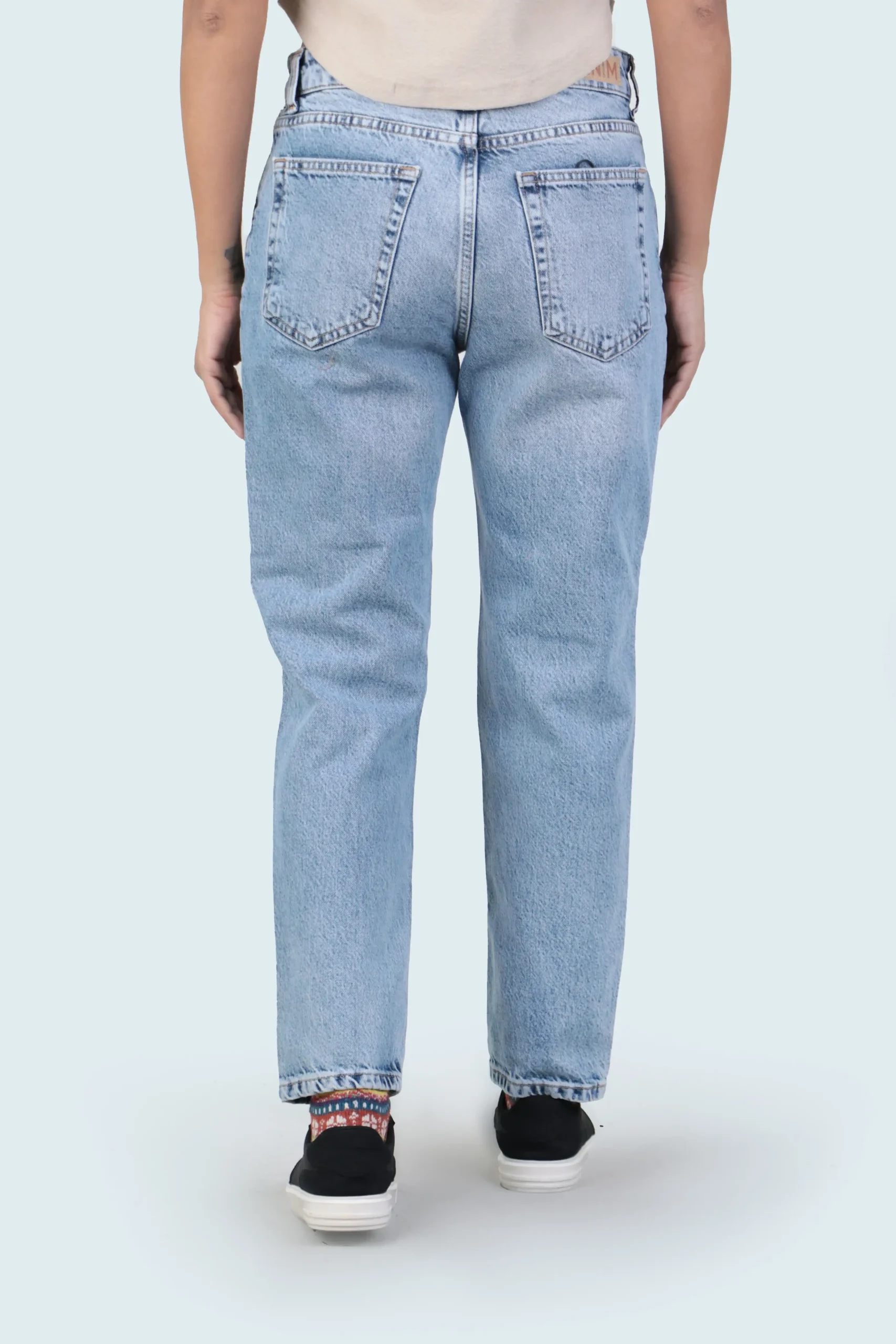 شلوار زنانه جین مام فیت - Image 3