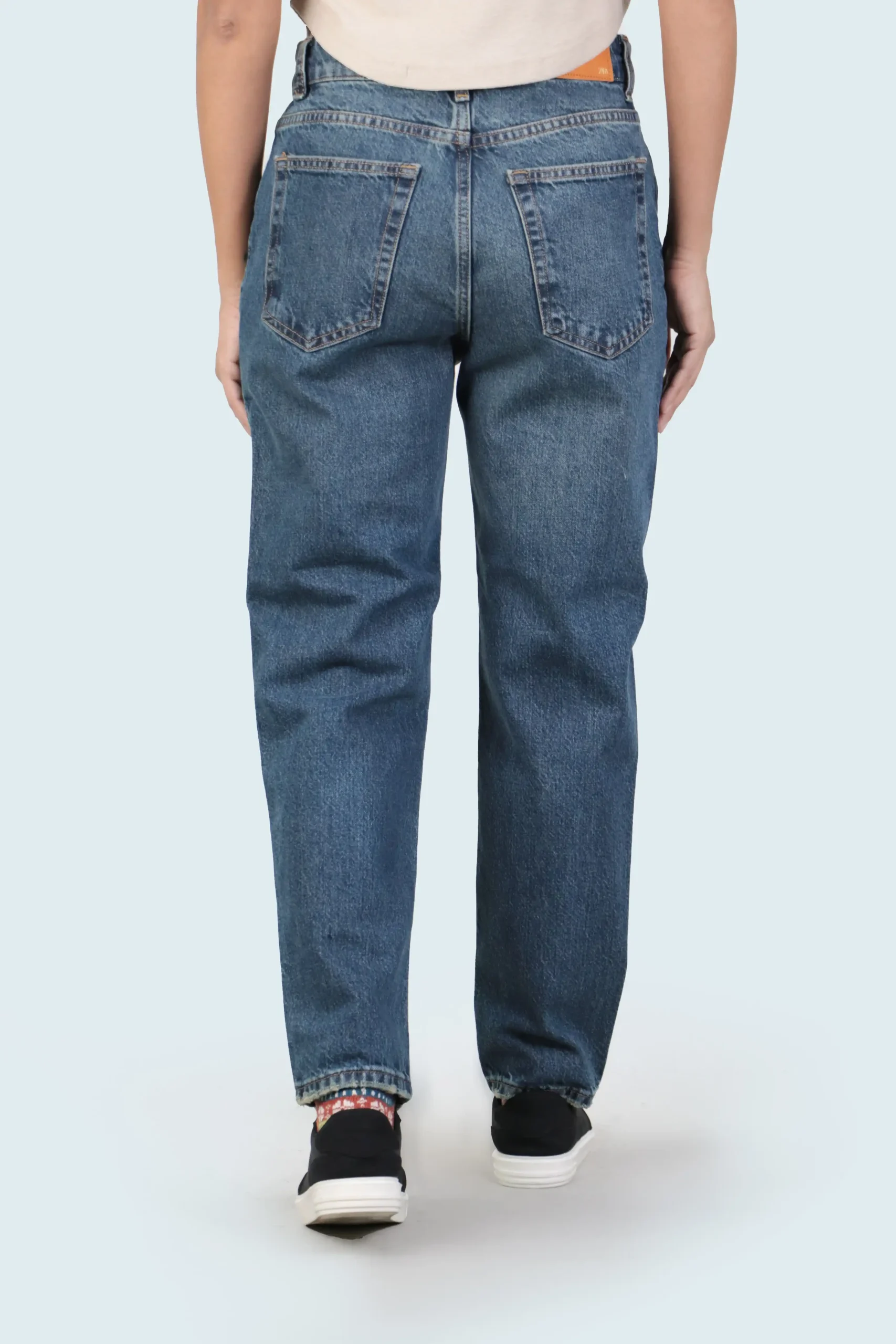 شلوار زنانه جین مام فیت - Image 7